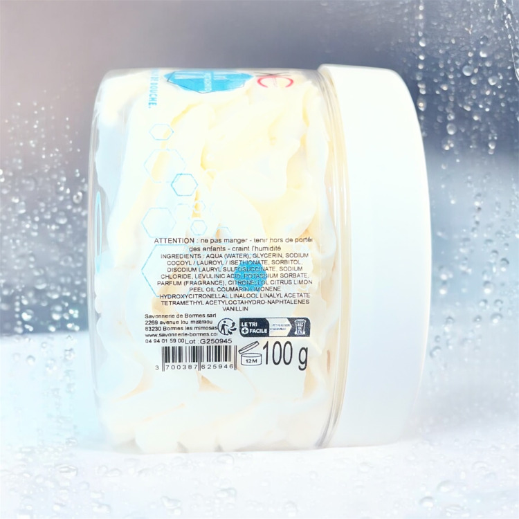 sabbeauty-chantilly-douche-kaya-pistachio-dos.jpg