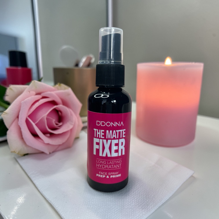 spray-fixateur-ddonna-matte-fixer.jpg