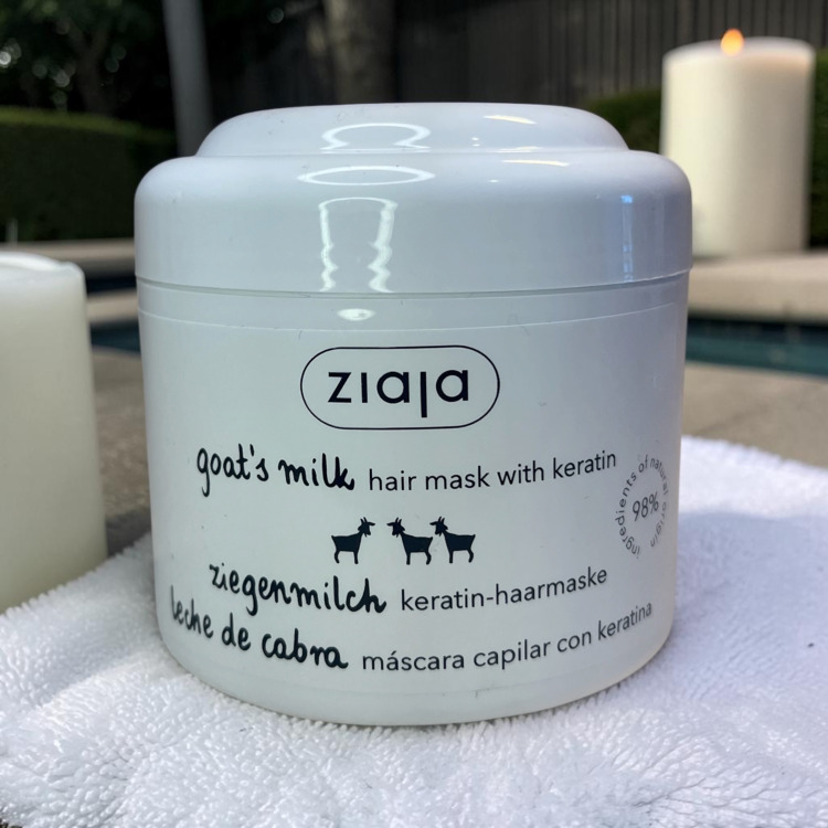 masque-capillaire-lait-chevre-keratine-ziaja-200ml-face-avant.webp