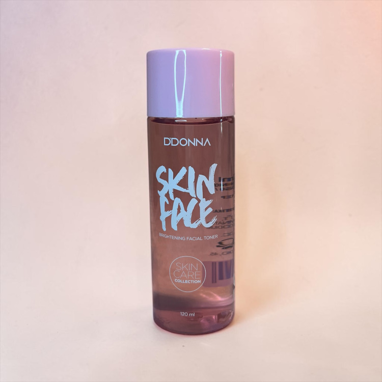 donna-skin-face-brightening-facial-toner-120ml-face-avant.jpg